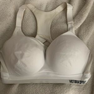 vs sports bra